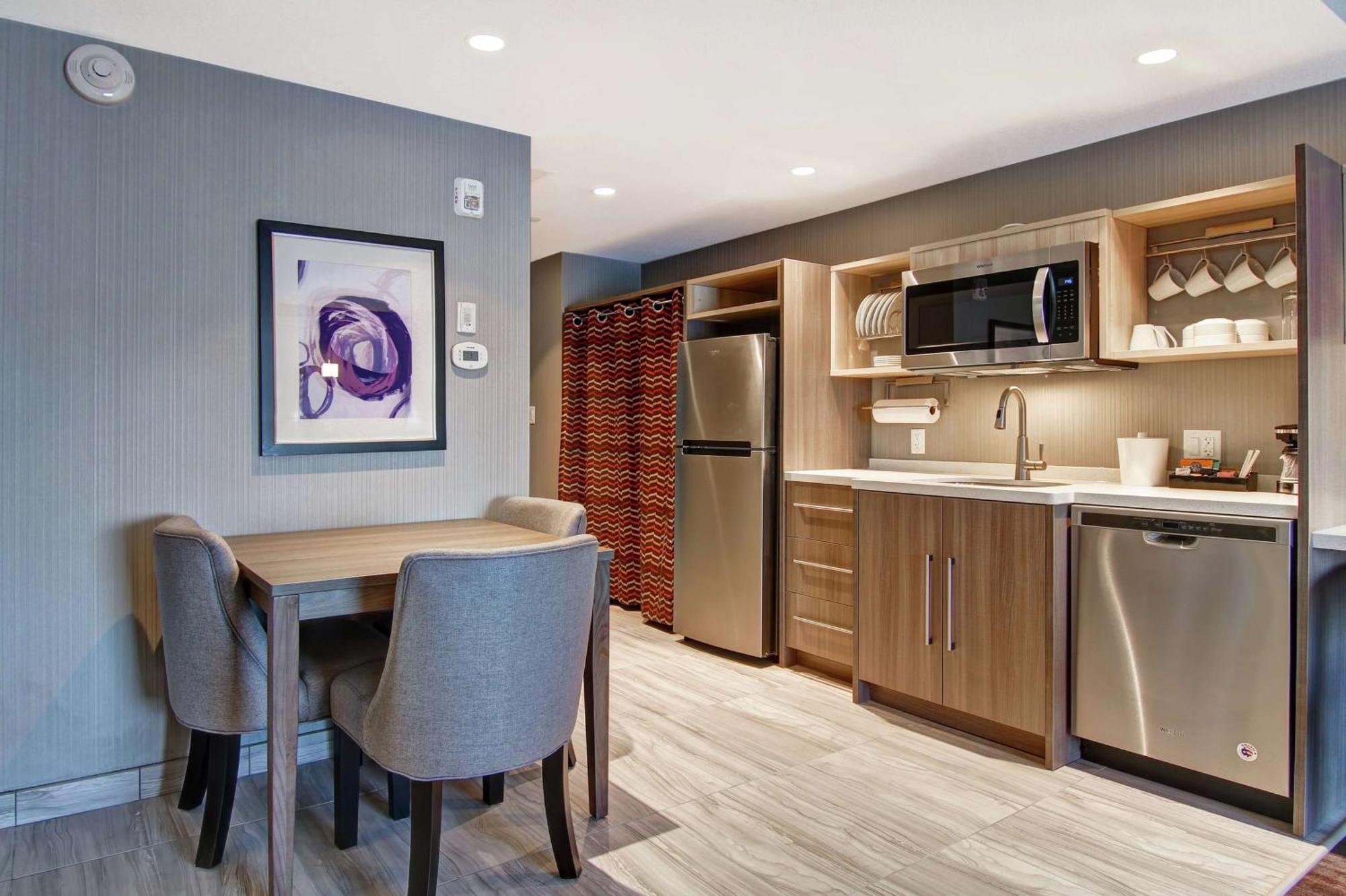 Home2 Suites By Hilton Edmonton South Eksteriør bilde